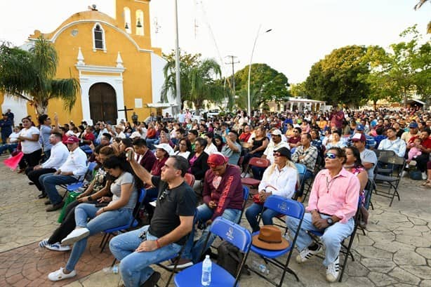 Habitantes de Medellín de Bravo reconocen trabajo de diputado Maleno Rosales