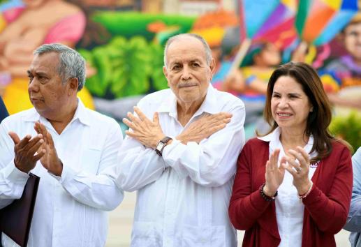 El periodista José Pablo Robles es nombrado hijo predilecto de la ciudad de Cosamaloapan