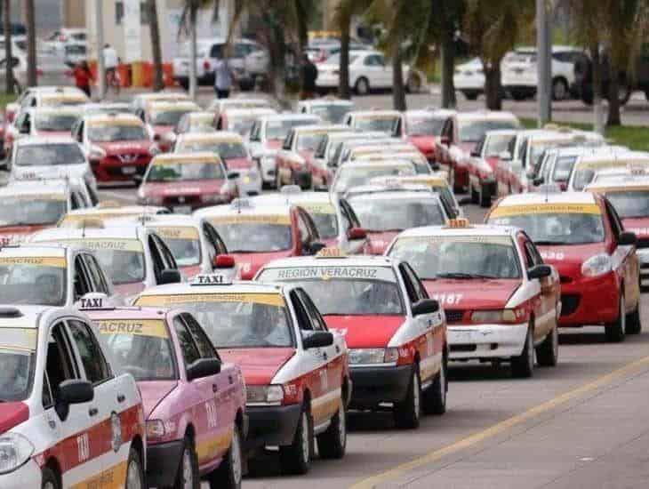 Este es el horario que trabajarán taxistas de Veracruz durante Navidad