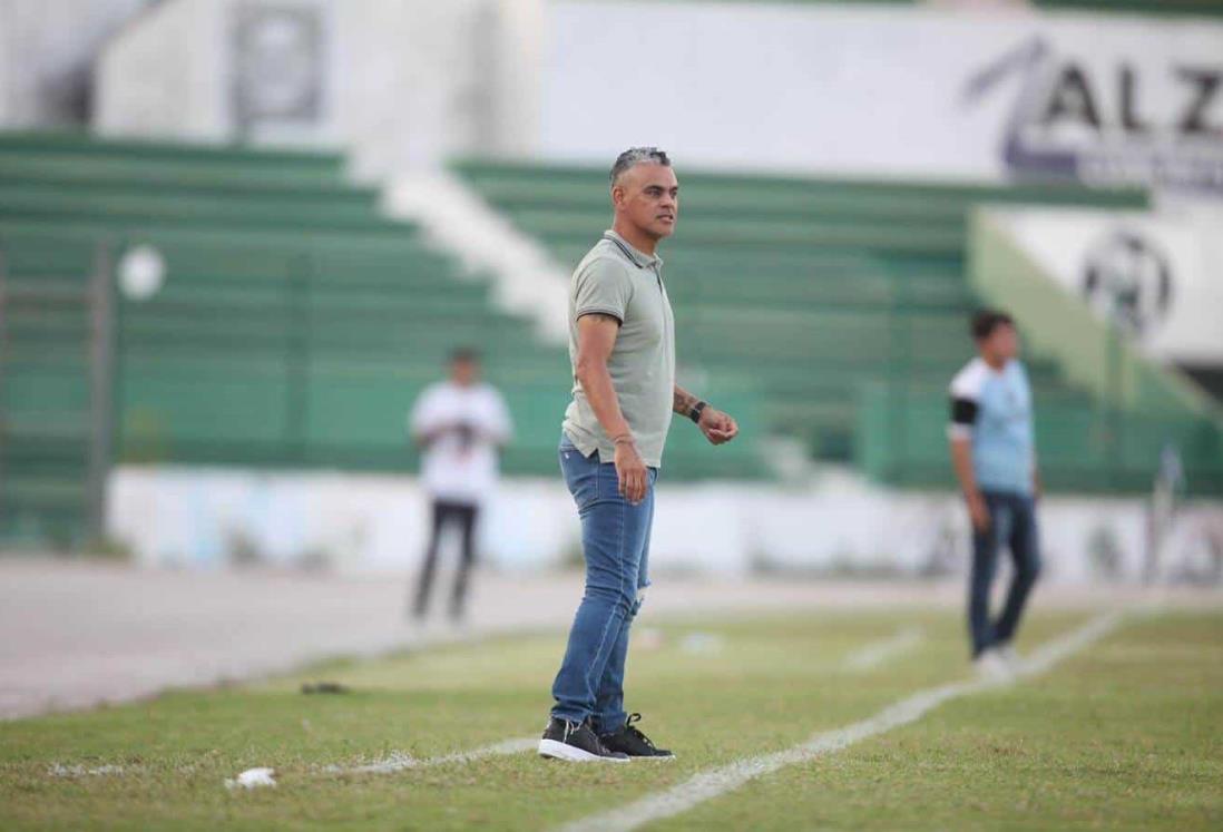 Será Héctor Altamirano técnico del Herediano