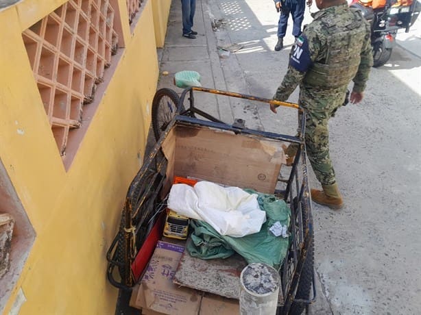 Ladrón se queda dormido en la cama de la casa a la que entró a robar | VIDEO