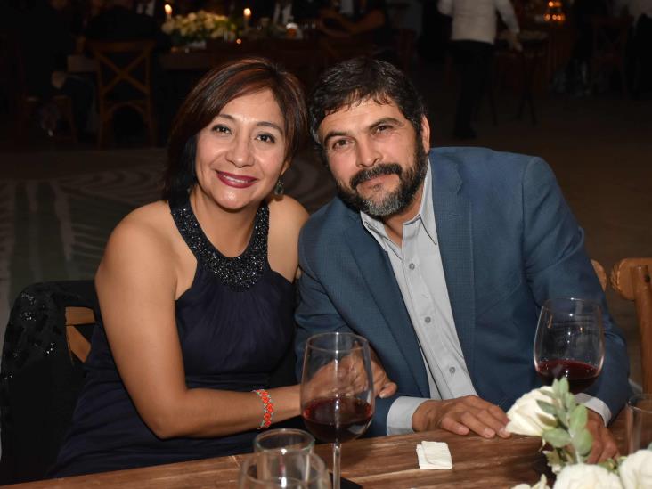 Daniel Díaz y Daniela Suárez contraen sagrado matrimonio