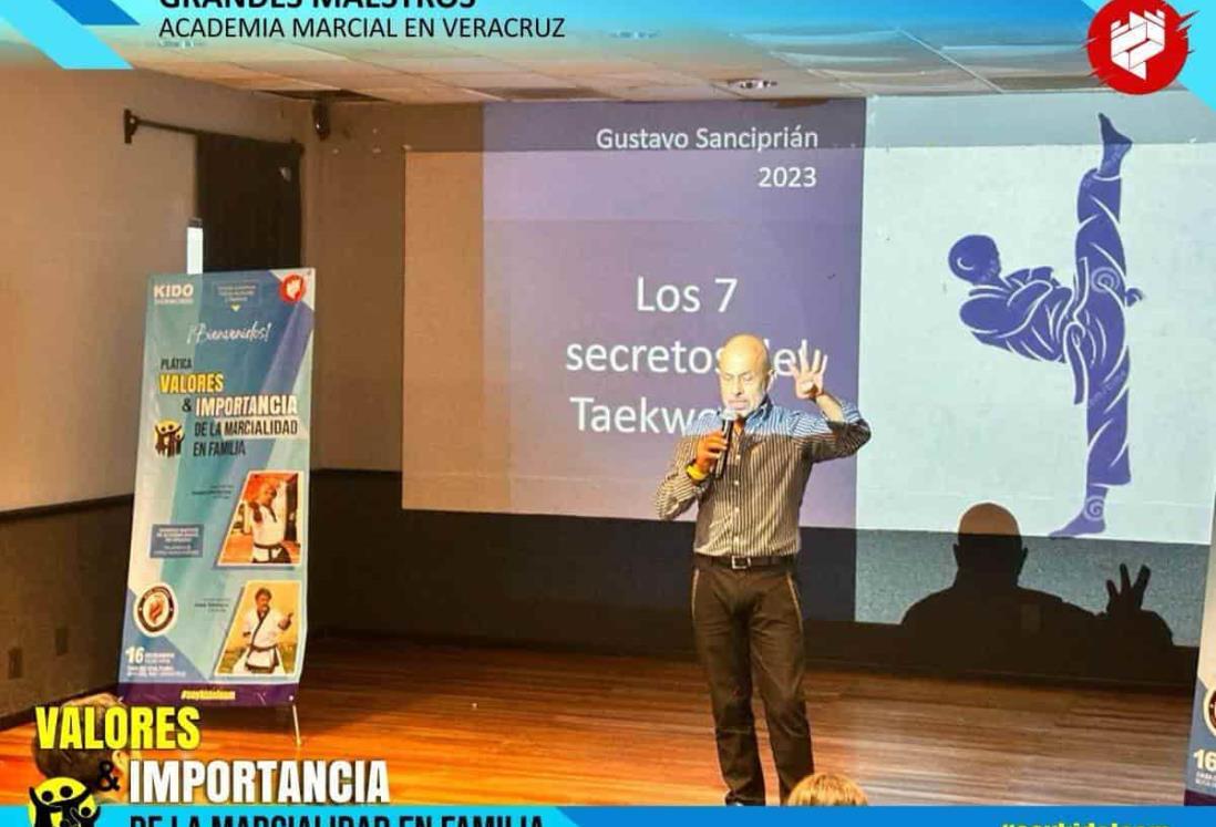 Realiza KIDO Taekwondo plática a jóvenes