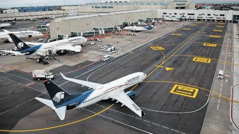 Estos son tus derechos al viajar por avión según la Profeco