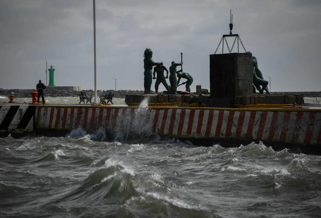 Ingresa frente frío 25 a Veracruz; supera rachas de 80 km/hr