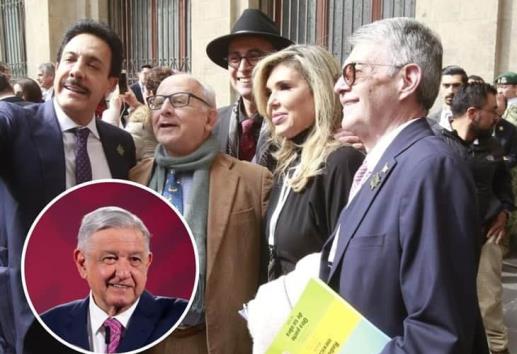 AMLO se reúne con embajadores y cónsules 
