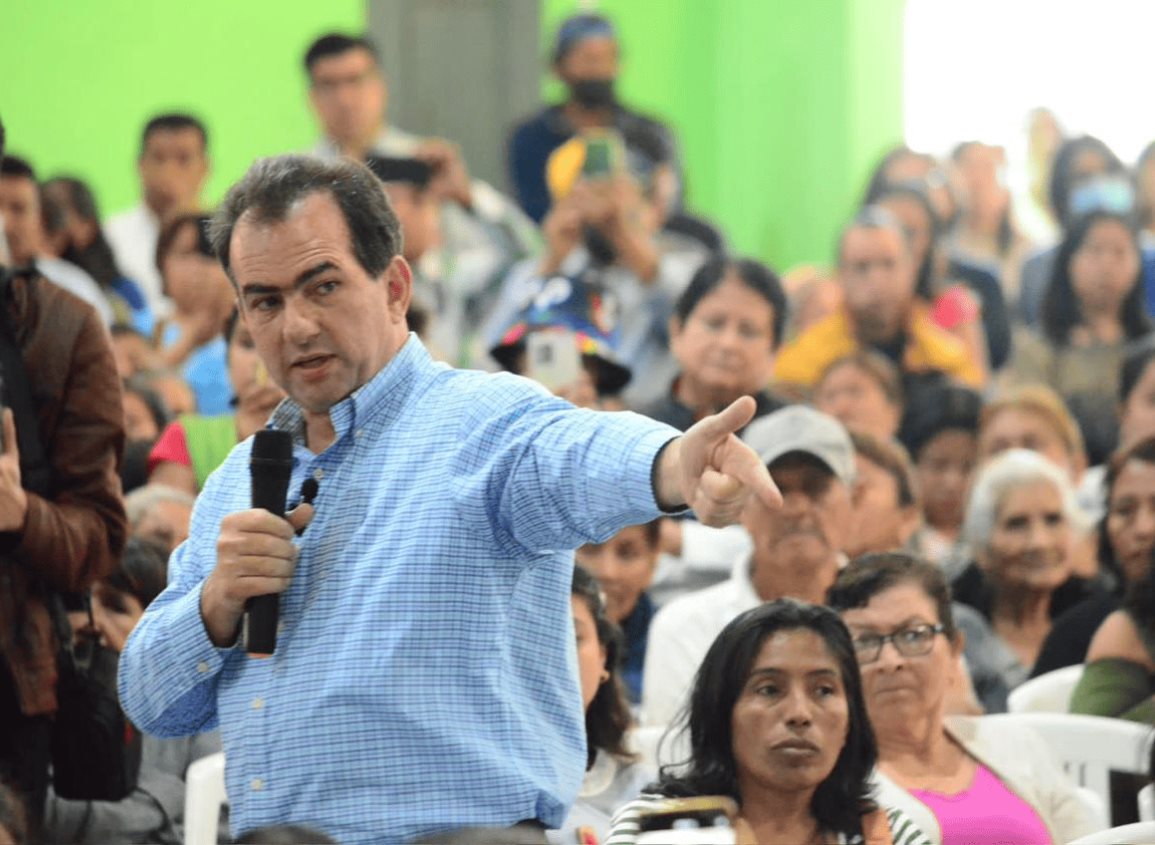 Café Jarocho: Enlista Pepe Yunes los 212 ayuntamientos y gana