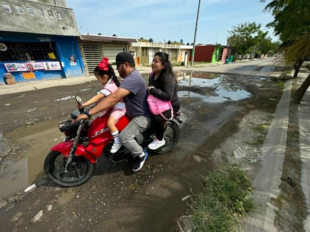 Lomas de Río Medio 4 en Veracruz, años sufriendo de mala obra pública