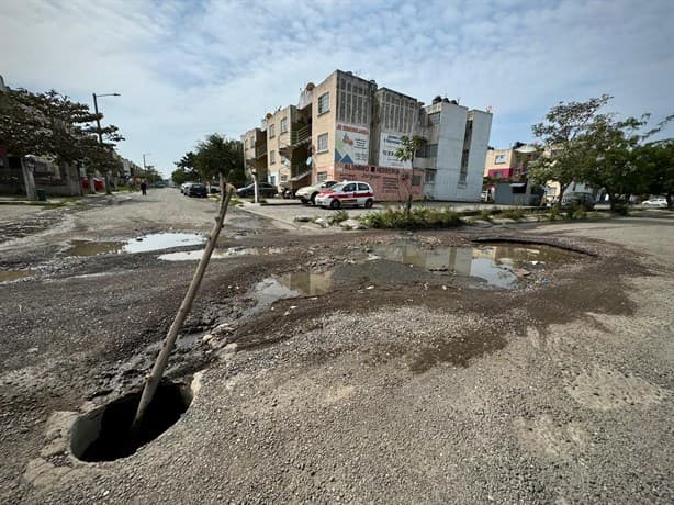 Lomas de Río Medio 4 en Veracruz, años sufriendo de mala obra pública