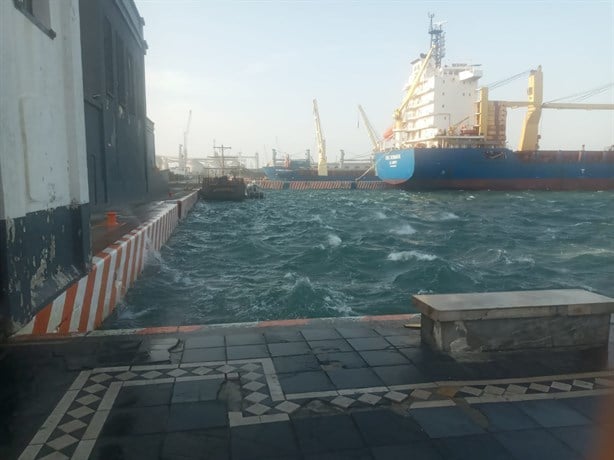 Norte vacía el Malecón de Veracruz