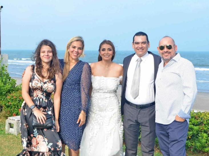 Patricia Larios Cruz y Edgar Aguilar Cruz contraen matrimonio