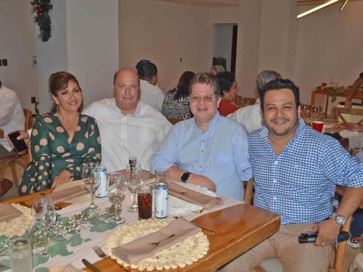 Patricia Larios Cruz y Edgar Aguilar Cruz contraen matrimonio