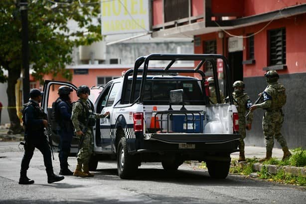 Fuerte operativo policiaco en hotel de Veracruz | VIDEO