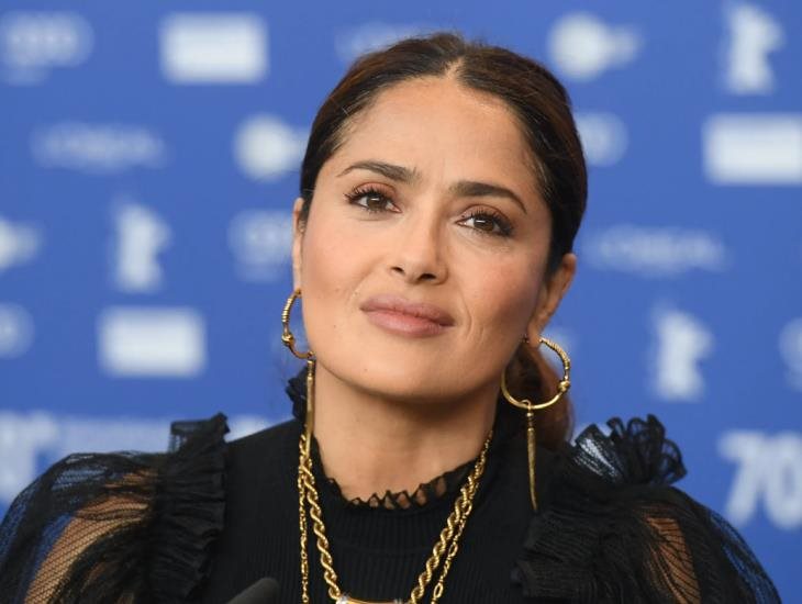 Salma Hayek presume fotos de su juventud y le llueven halagos