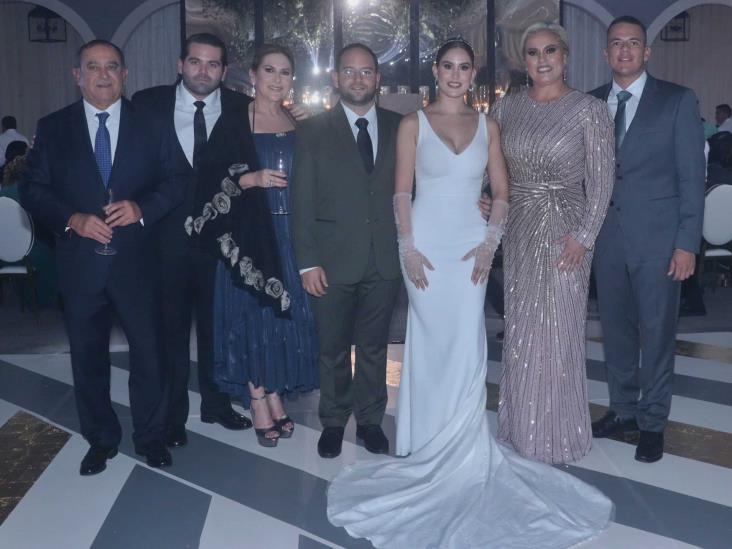 Marliz Torres Álvarez y Esteban Ceballos Safar contraen matrimonio