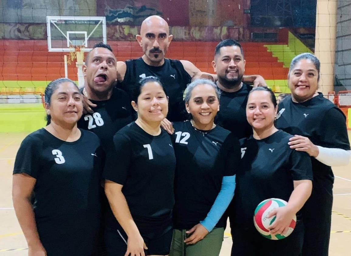 Refinación domina el voleibol Interdepartamental