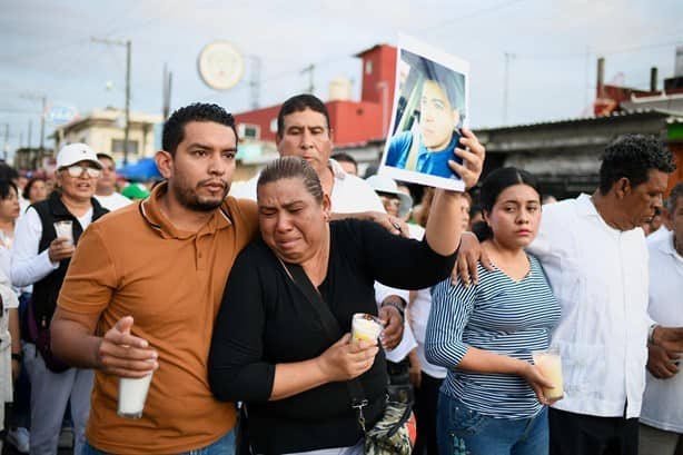 Miles marchan en Lerdo de Tejada pidiendo justicia para Brando Arellano | VIDEO