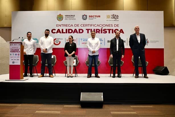 Sectur entrega certificaciones a prestadores de servicios en Veracruz