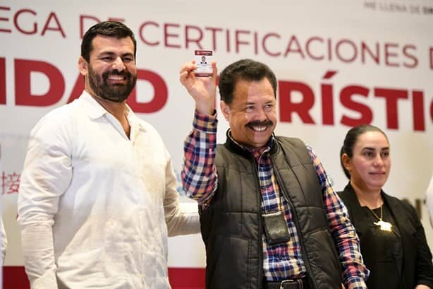 Sectur entrega certificaciones a prestadores de servicios en Veracruz