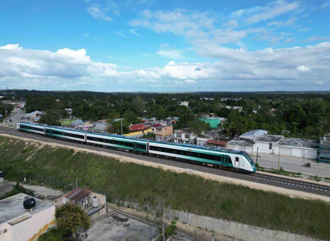 Así reaccionan al paso del Tren Maya en pleno centro de esta ciudad