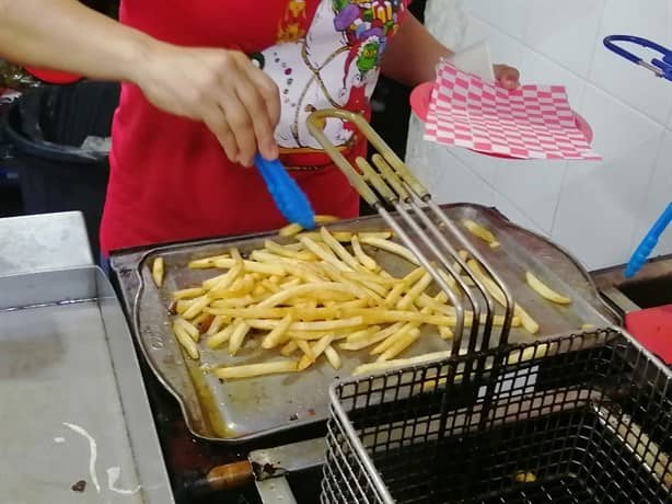 Sazón del Istmo: Arturo’s Burguer, 18 años apostando por Coatzacoalcos | VIDEO