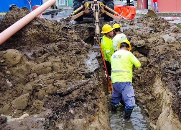 Esta calle de Boca del Río está cerrada a la circulación por trabajos de CAB