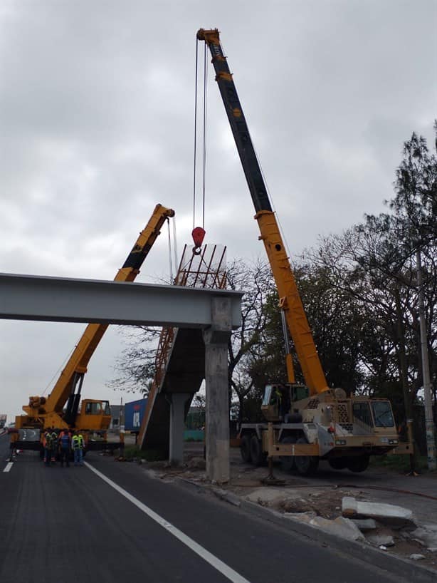 Colocación de puente en carretera Cardel – Veracruz genera caos vial