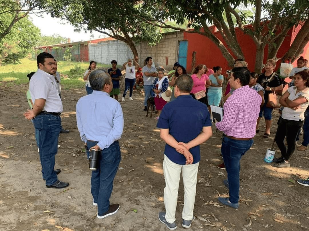 Tras diez años de espera, inicia obra de Telesecundaria Juan José Arreola en Veracruz