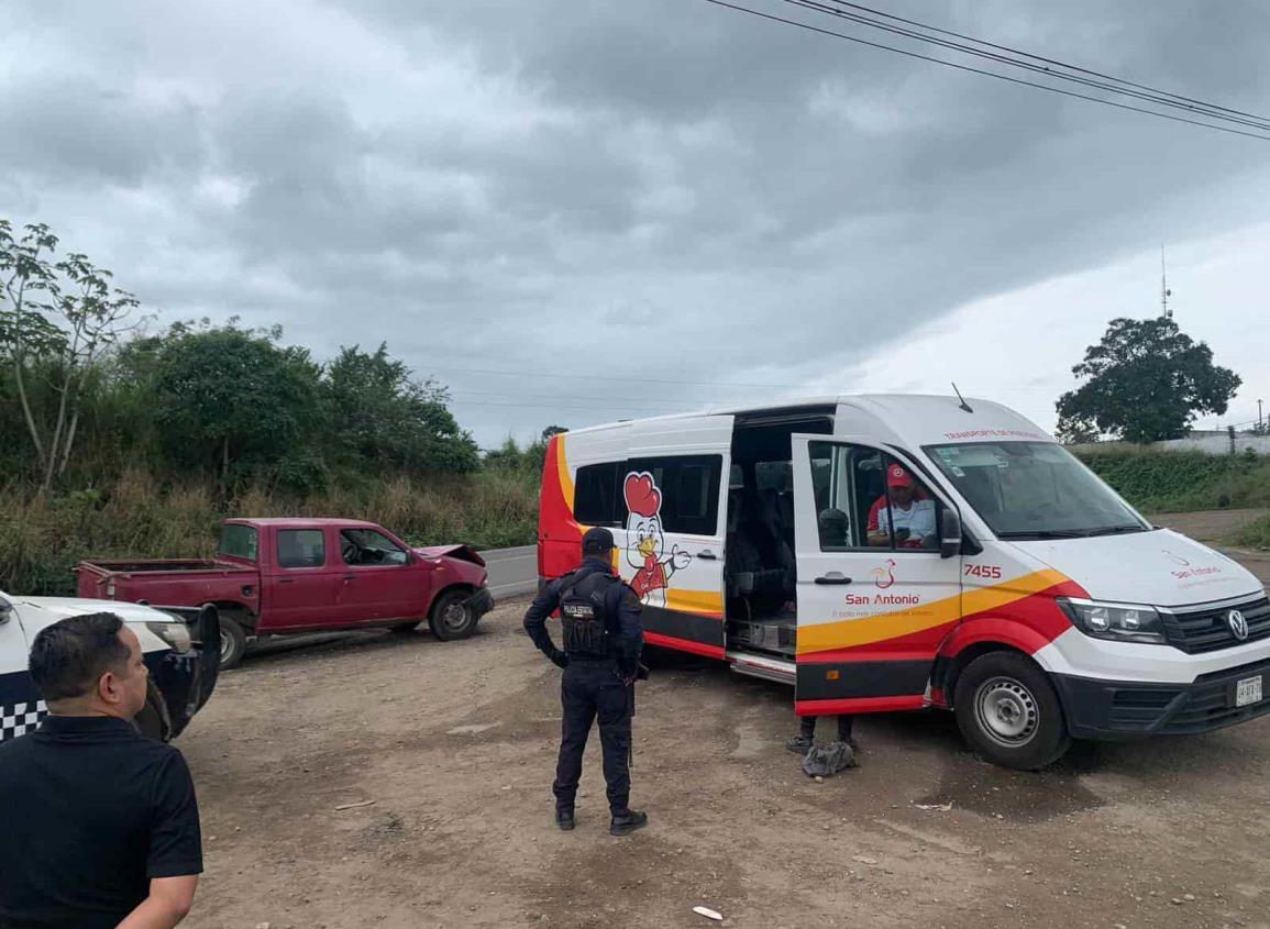 Sanjuaneño herido tras choque en la Transístmica en Acayucan l VIDEO