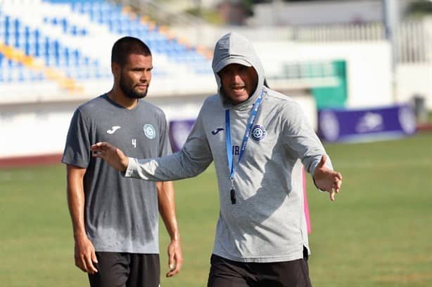 Contento Jair Real con el andar del Porto Palmeiras