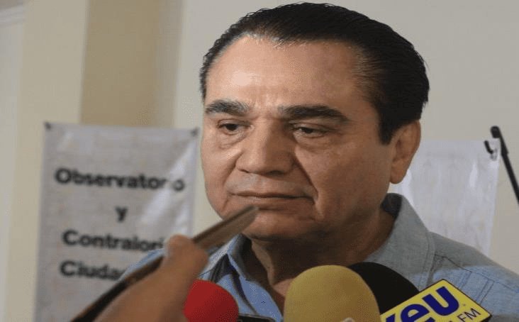 Hilario Arenas, reconocido publirrelacionista de Veracruz libra batalla contra el cáncer