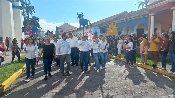 ¡Ya empezó la fiesta en Tlacotalpan! Así se vivió la Mojiganga infantil | VIDEO