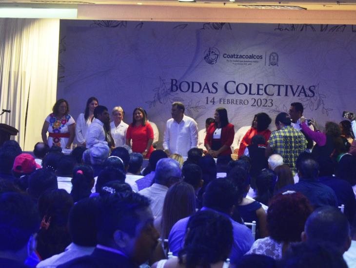 Revelan cuántas parejas se han registrado para casarse el 14 de febrero en Coatzacoalcos