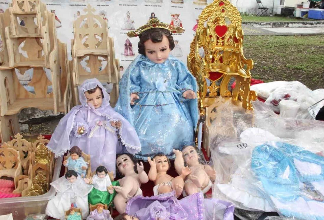 Vestir al niño Dios, una tradición que sigue vigente en comerciantes de Veracruz | VIDEO