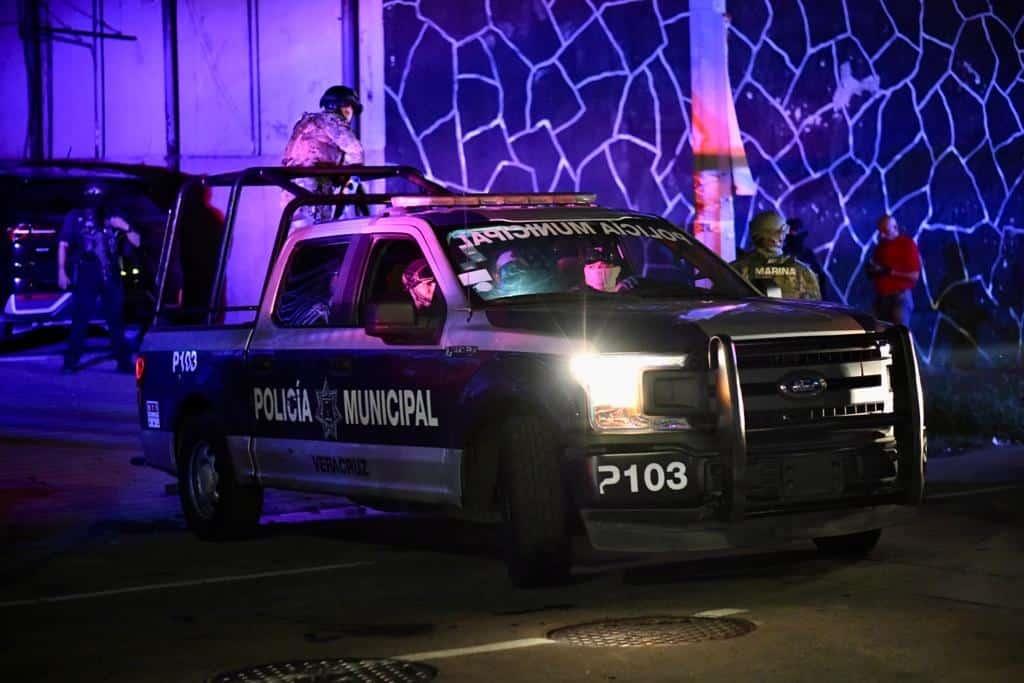 Detienen a sujeto por agredir a madre e hija en fraccionamiento Las Vegas, en Veracruz