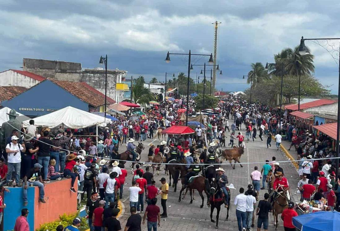 ¿Sabes cuántos lesionados dejó la suelta de toros en Tlacotalpan? Te decimos | VIDEO