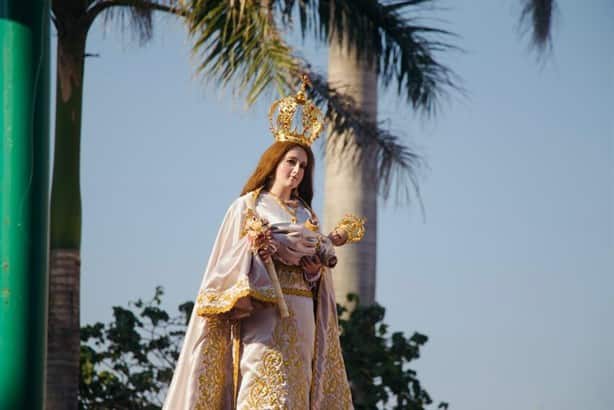 Pasean a la Virgen de la Candelaria por el Río Papaloapan, en Tlacotalpan