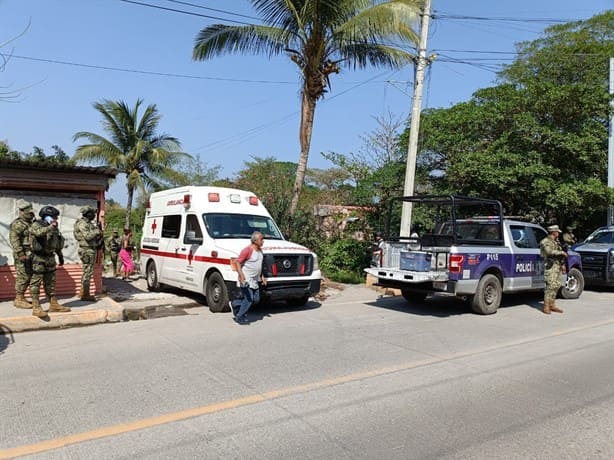 Padre e hijo son atacados por hombre al realizar trabajos de albañilería en Veracruz