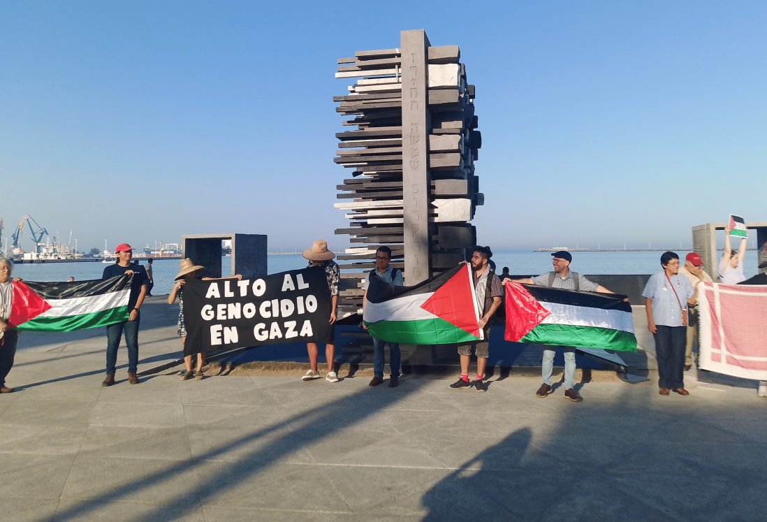 Guerra de la Franja de Gaza: Marcha familiar protesta en Plaza del Migrante Libanés, en Veracruz