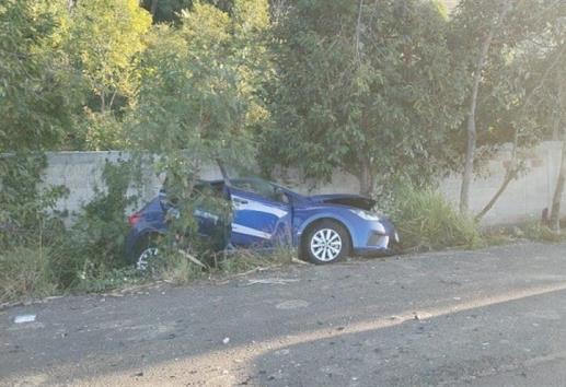 Volcadura deja un fallecido y seis heridos en Jalcomulco