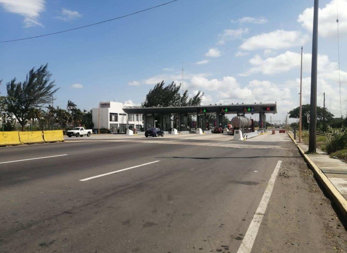 ¿Hubo manifestaciones en carreteras que conducen a Coatzacoalcos?