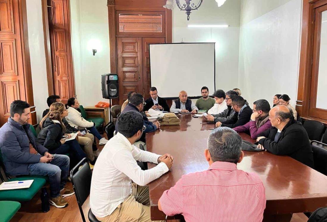 Francisco Pérez Carreón aclara inconformidad de trabajadores de la educación