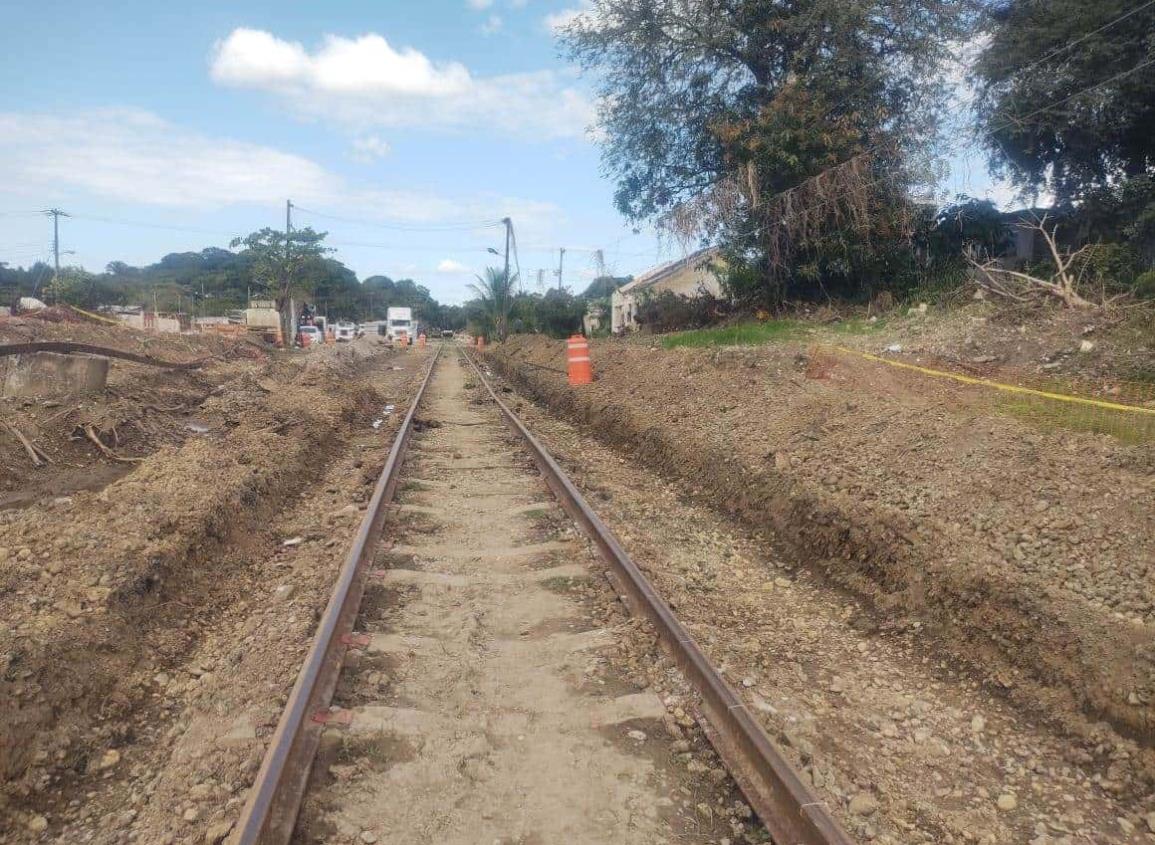 En este punto de Moloacán se construirá estación del Tren Interoceánico; a punto de iniciar