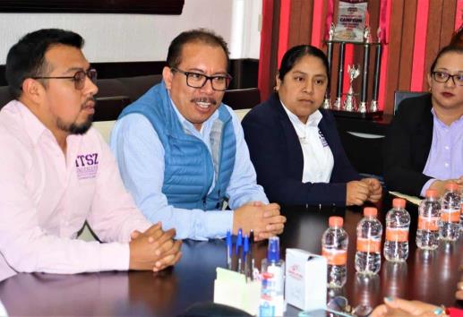 Ayuntamiento de Mendoza firma convenios con UPN y Tecnológico de Zongolica
