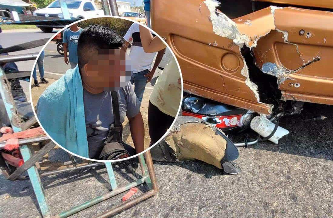 Motociclista, a nada de quedar entre las llantas de un autobús en Acayucan