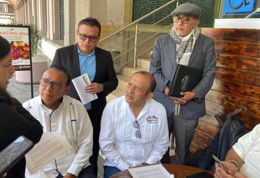 Sindicato Magisterial Veracruzano sale en defensa de agremiados destituidos 
