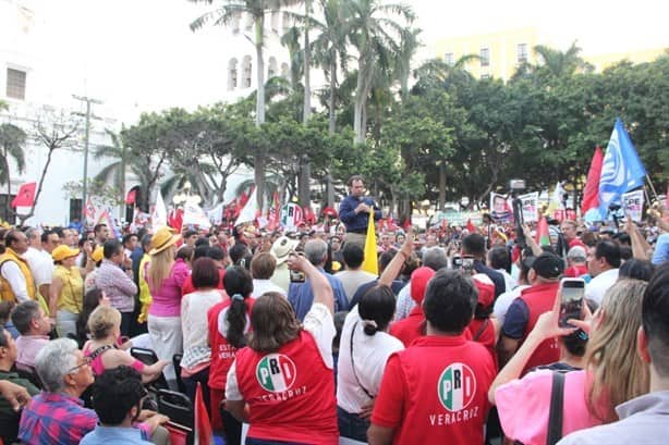 “Vamos a sacudir a Veracruz”, llamó José Yunes Zorrilla en su cierre de precampaña