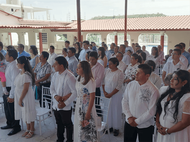 Se casan 37 parejas en Bodas Colectivas de Paso de Ovejas