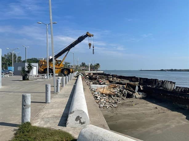 Desmantelamiento del buque cañonero Guanajuato en Boca del Río está en su etapa final