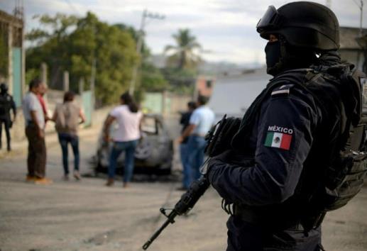 AMLO: "Más de 17 mil armas ilegales entraron a México por Texas"